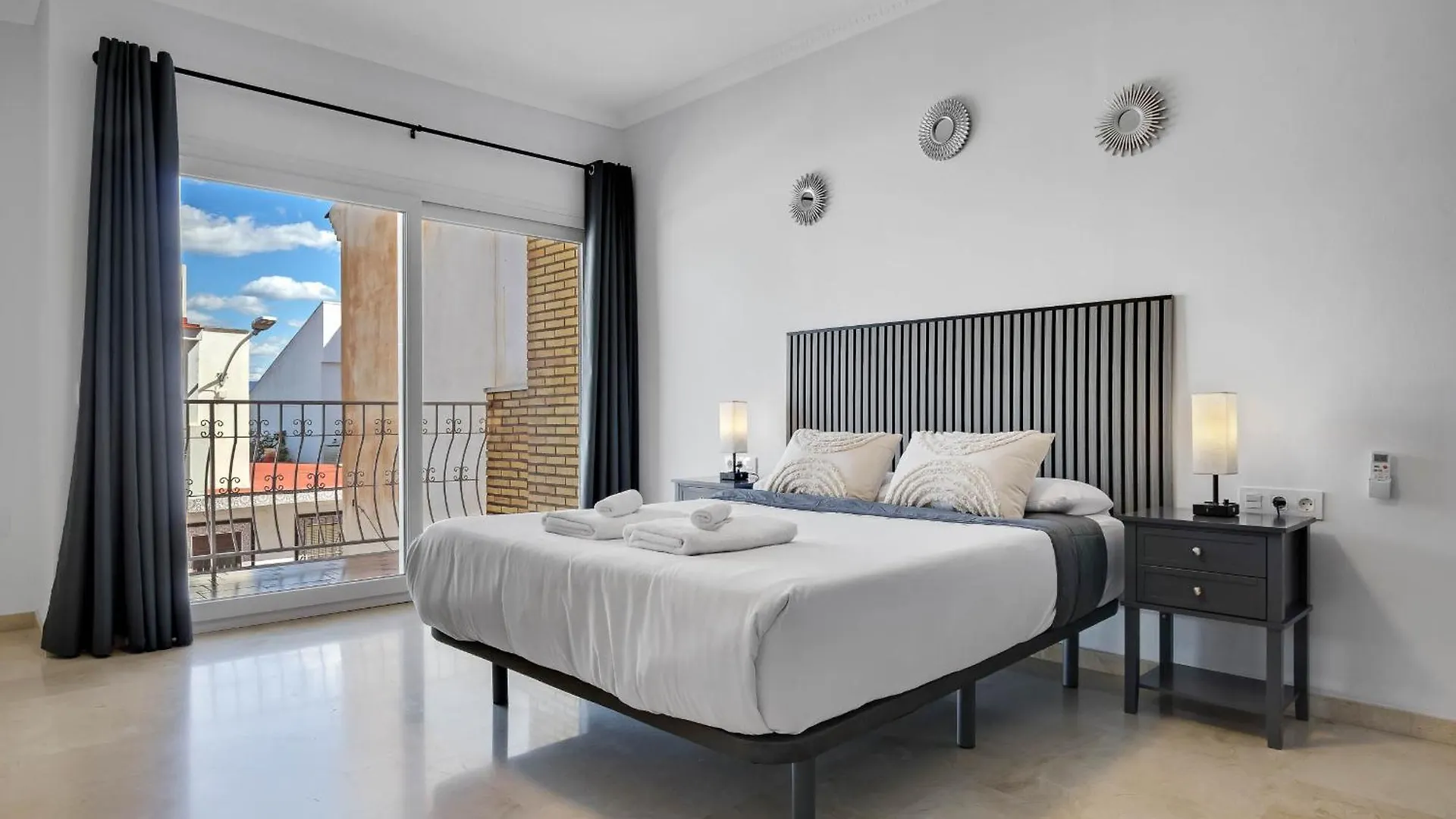Feriehus Espaciosa Casa Junto Al Aeropuerto Málaga