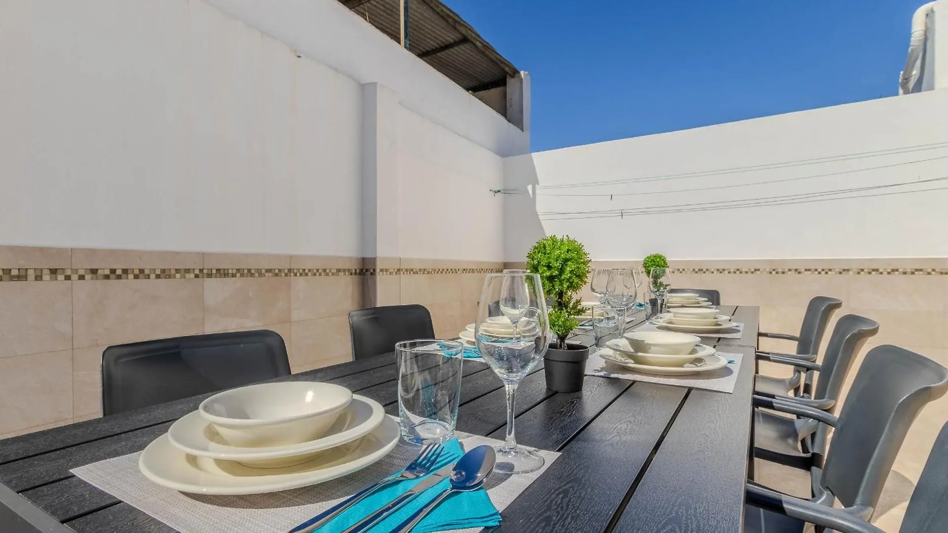 Espaciosa Casa Junto Al Aeropuerto Málaga 0*,  Spanien