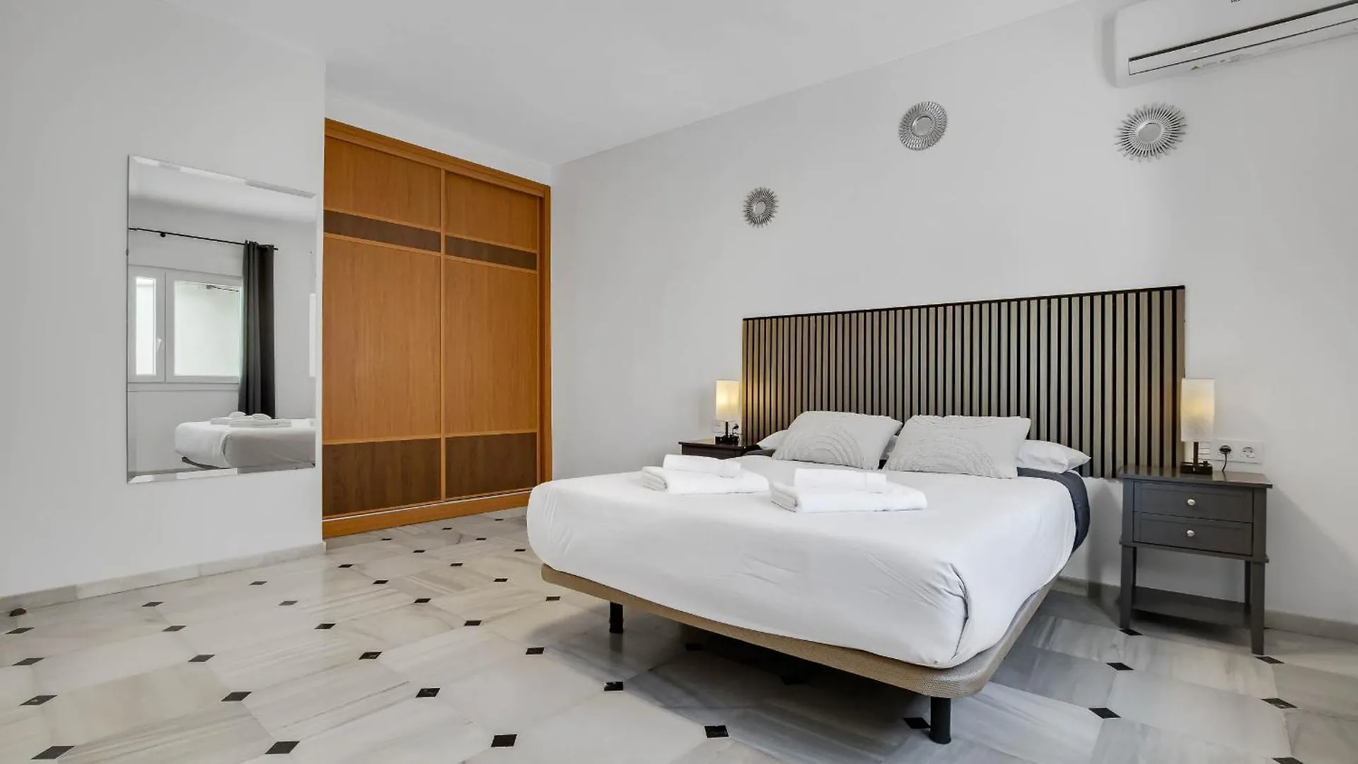 Espaciosa Casa Junto Al Aeropuerto Málaga